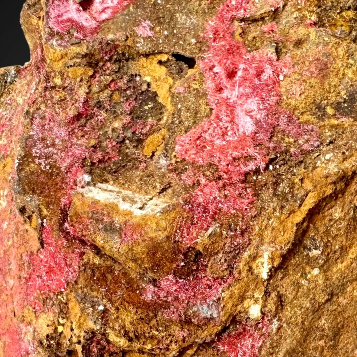 Chalcotrichite