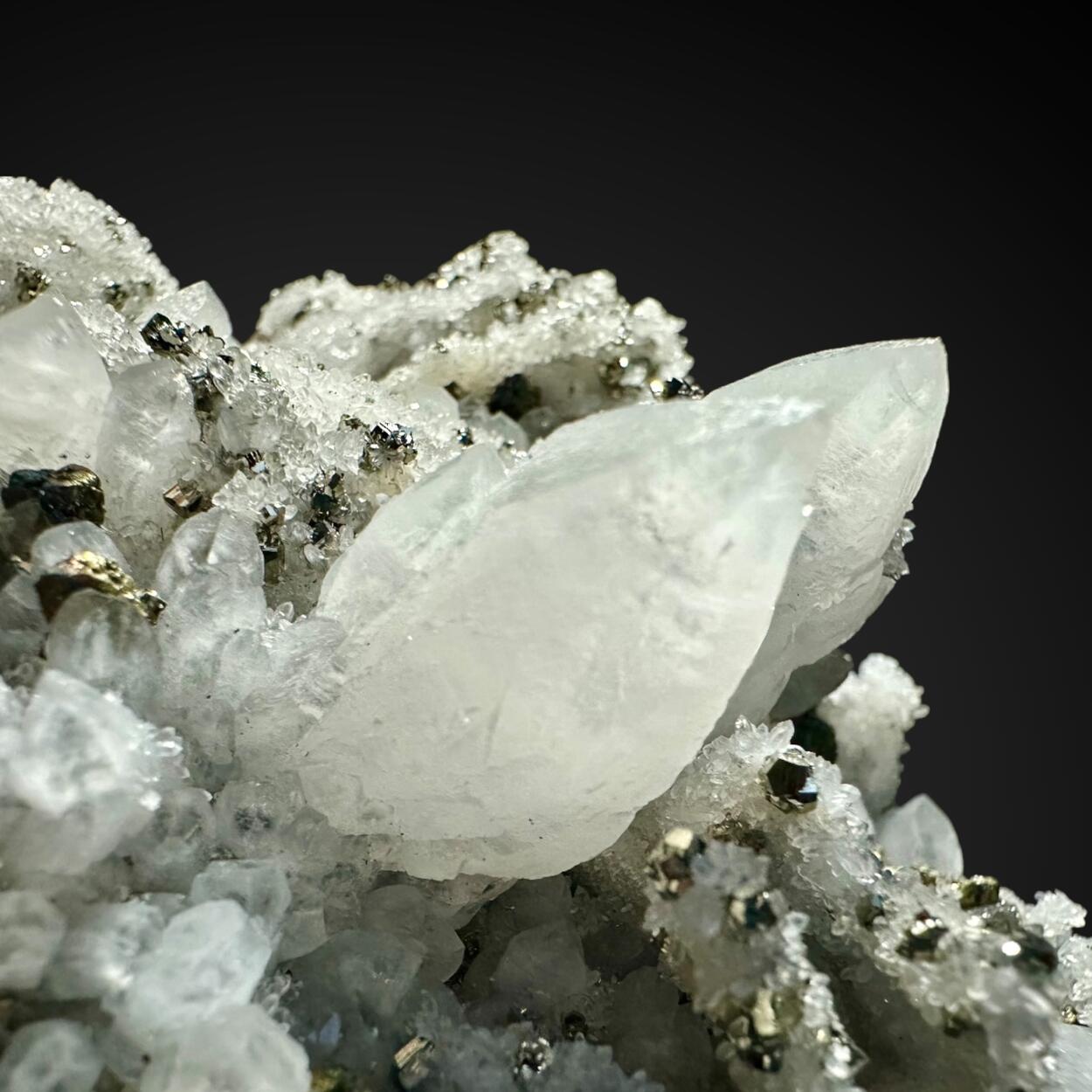 Quartz With Pyrite & Chalcopyrite