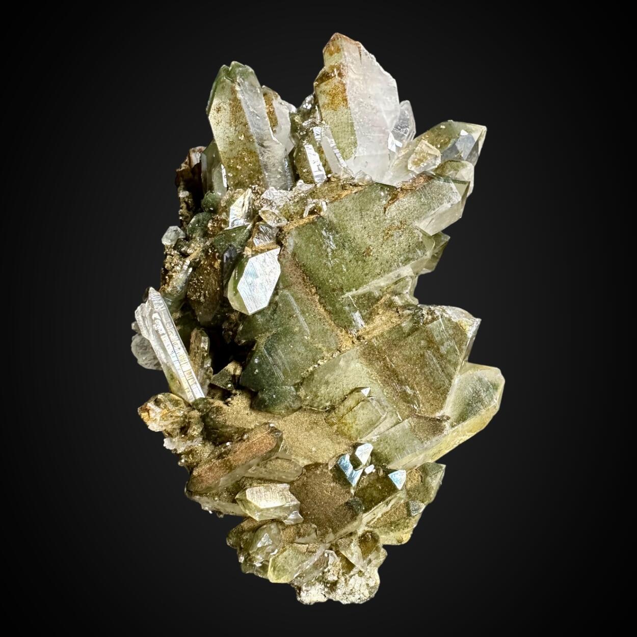 Faden Quartz With Chlorite Inclusions