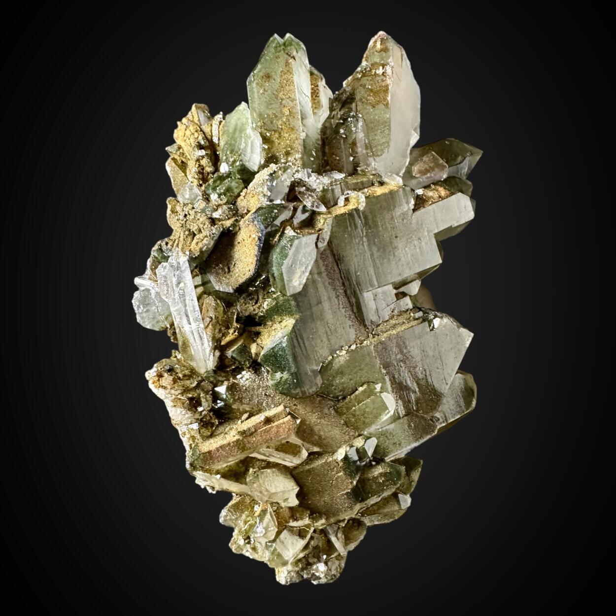 Faden Quartz With Chlorite Inclusions