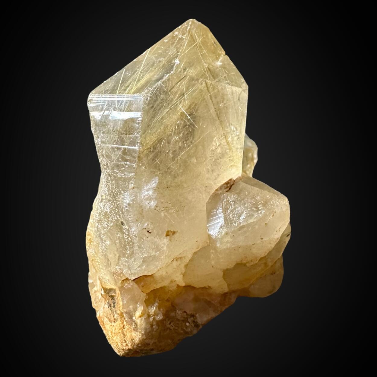 Quartz With Rutile Inclusions