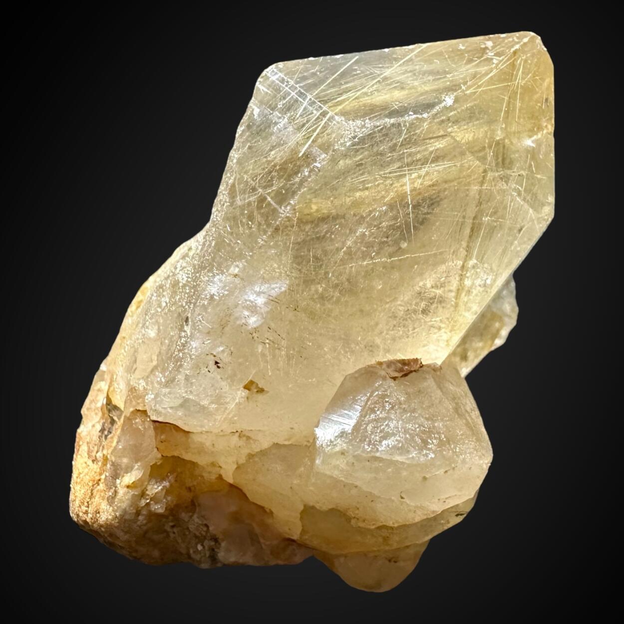Quartz With Rutile Inclusions