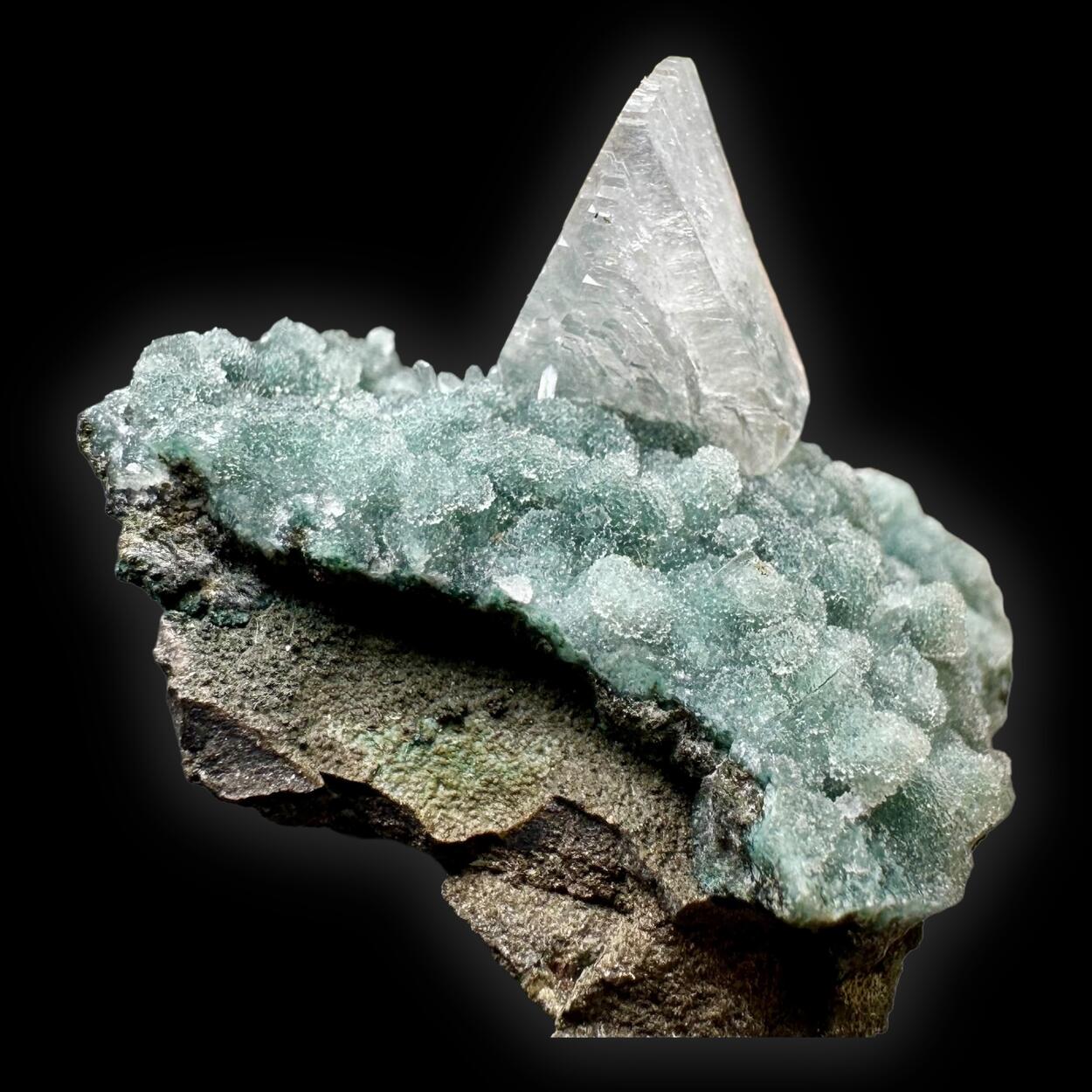 Heulandite & Chalcedony