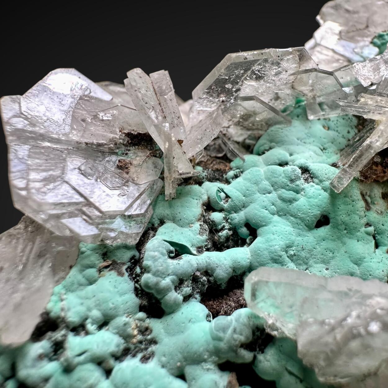 Baryte & Malachite