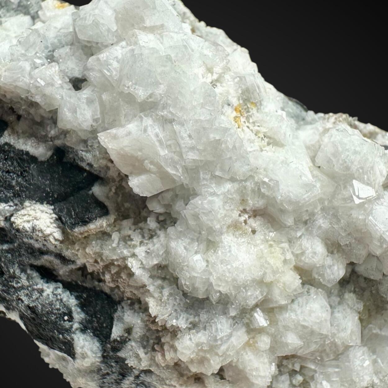 Fluellite