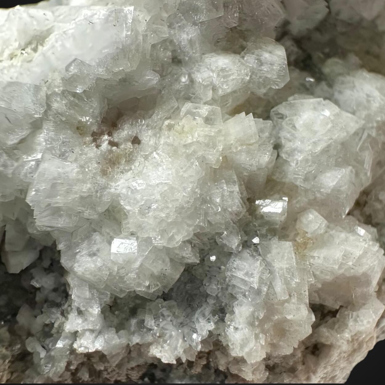 Fluellite