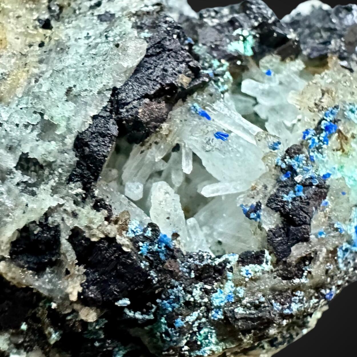 Linarite & Quartz