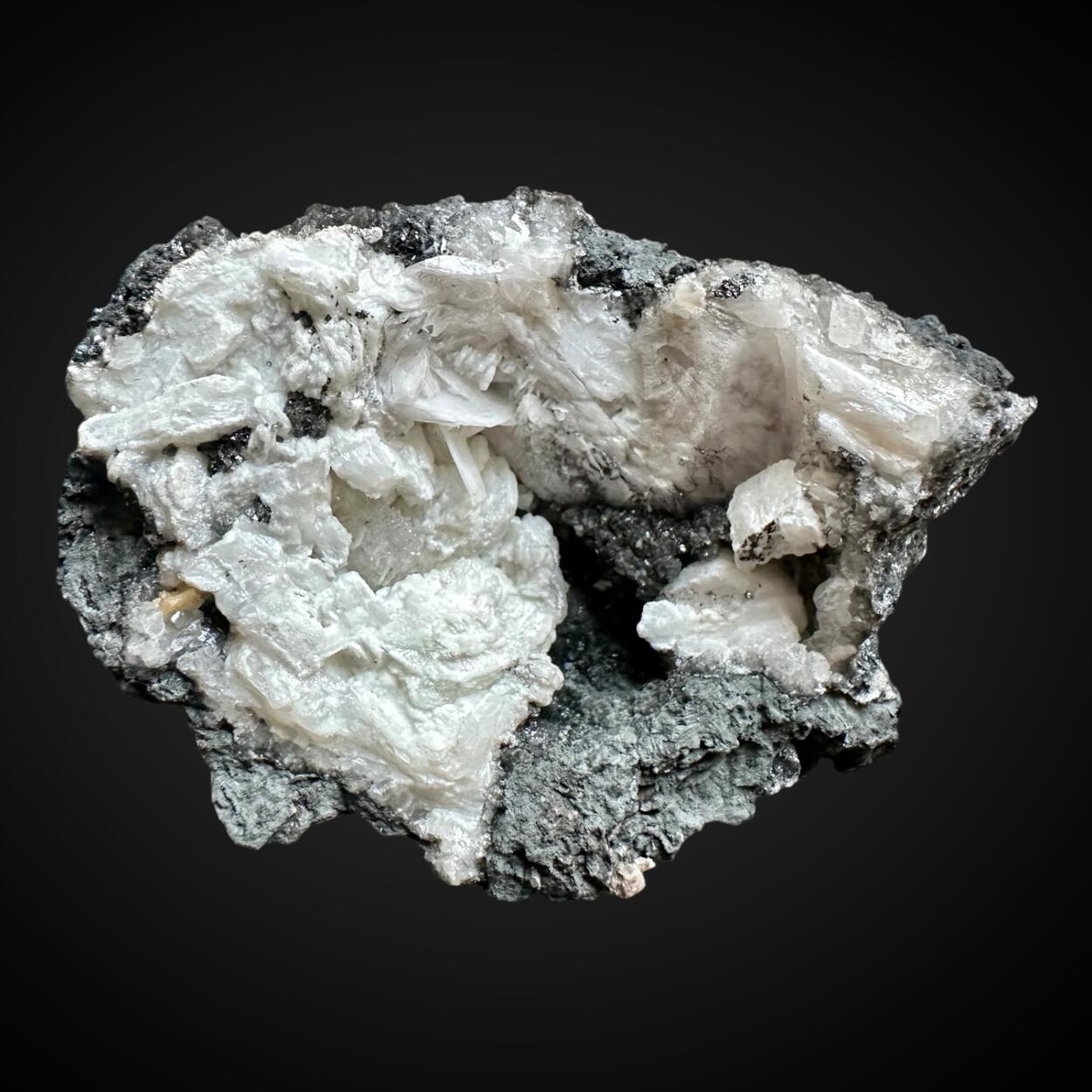 Hydrocerussite Cerussite & Calcite