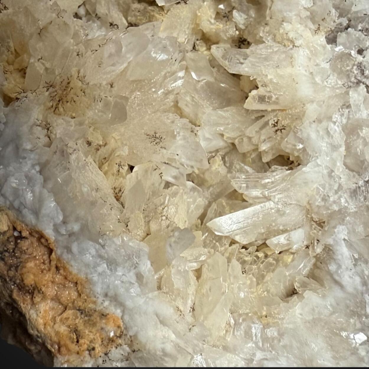 Barytocalcite