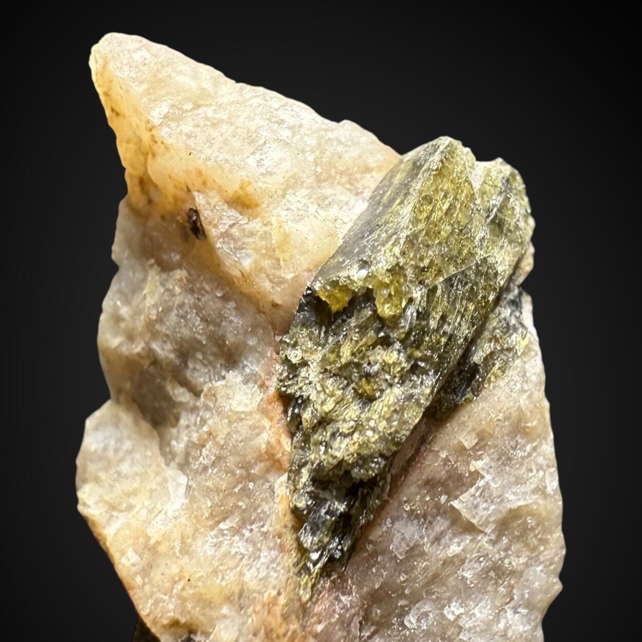 Thortveitite