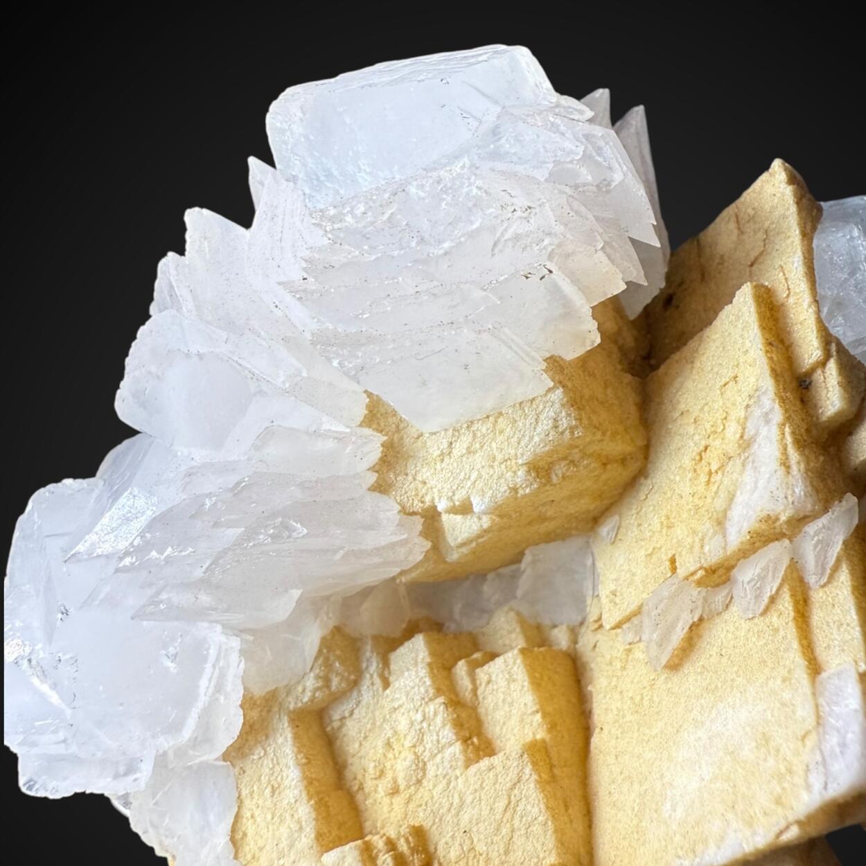 Calcite & Manganoan Calcite