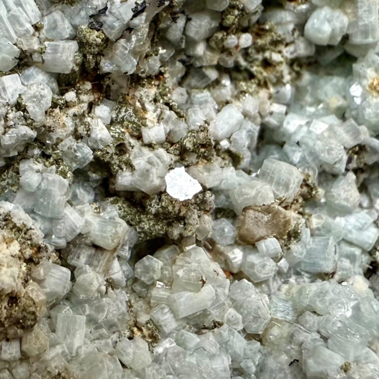 Fluorapatite With Mica & Quartz