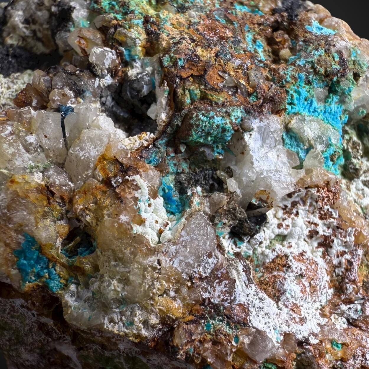 Liroconite With Olivenite & Clinoclase