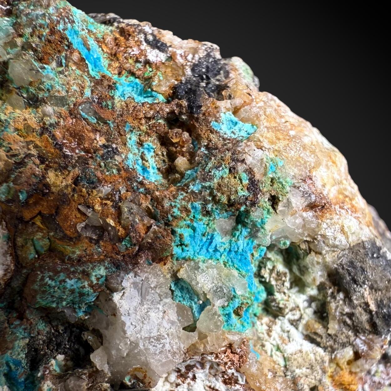 Liroconite With Olivenite & Clinoclase