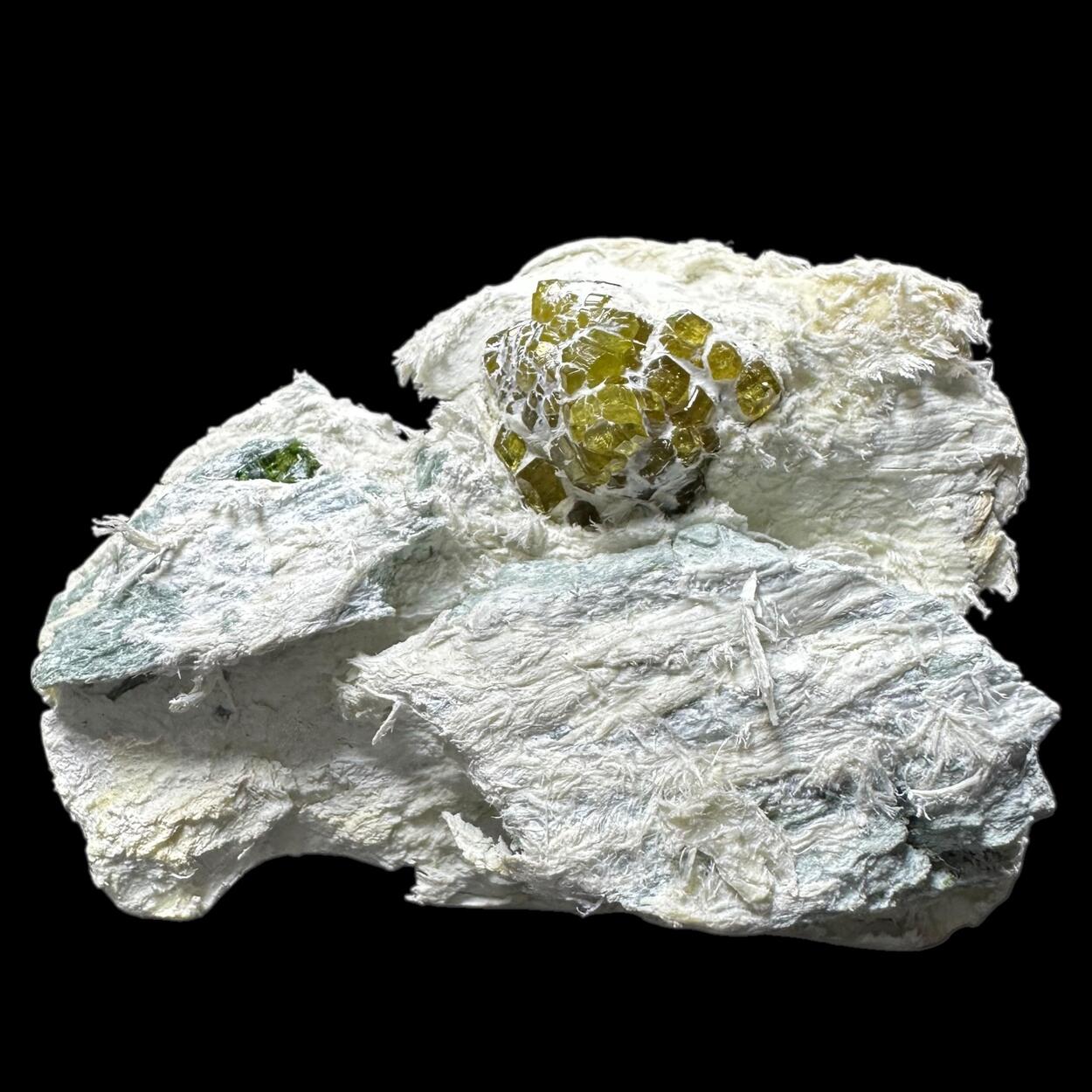 Demantoid With Asbestos