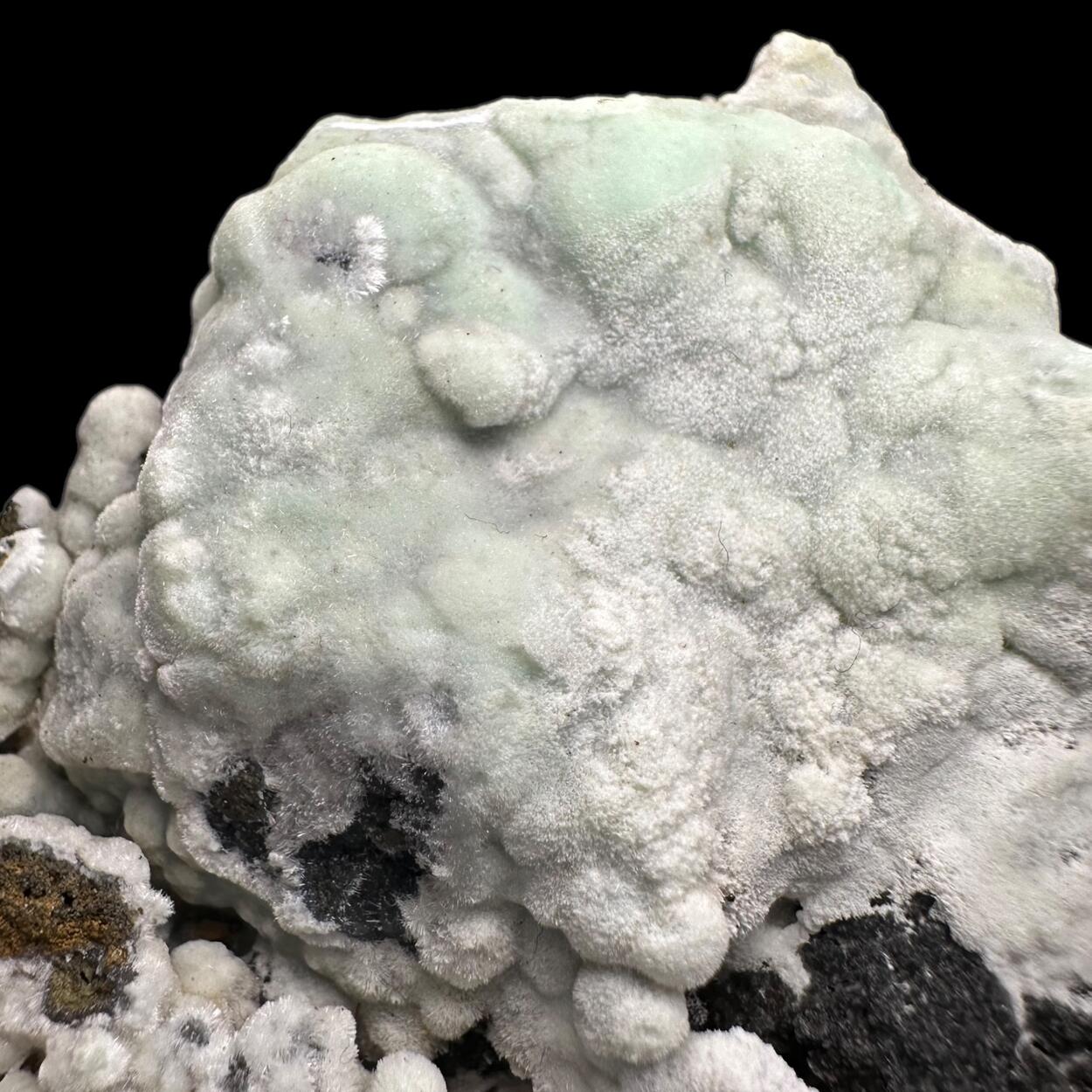 Aragonite On Mottramite