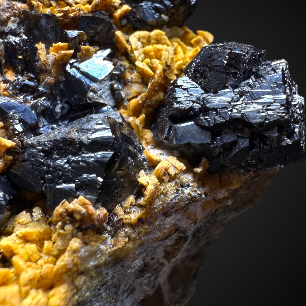 Sphalerite & Ankerite