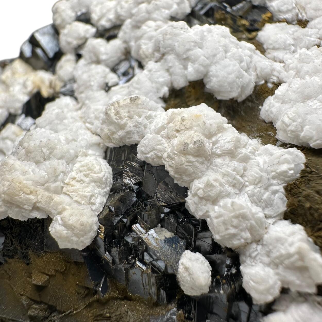 Sphalerite With Chalcopyrite & Dolomite