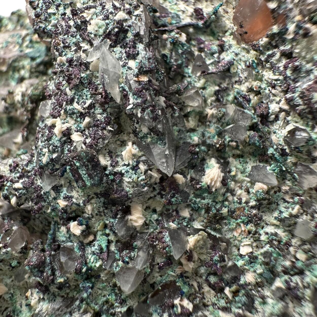 Chalcopyrite & Calcite