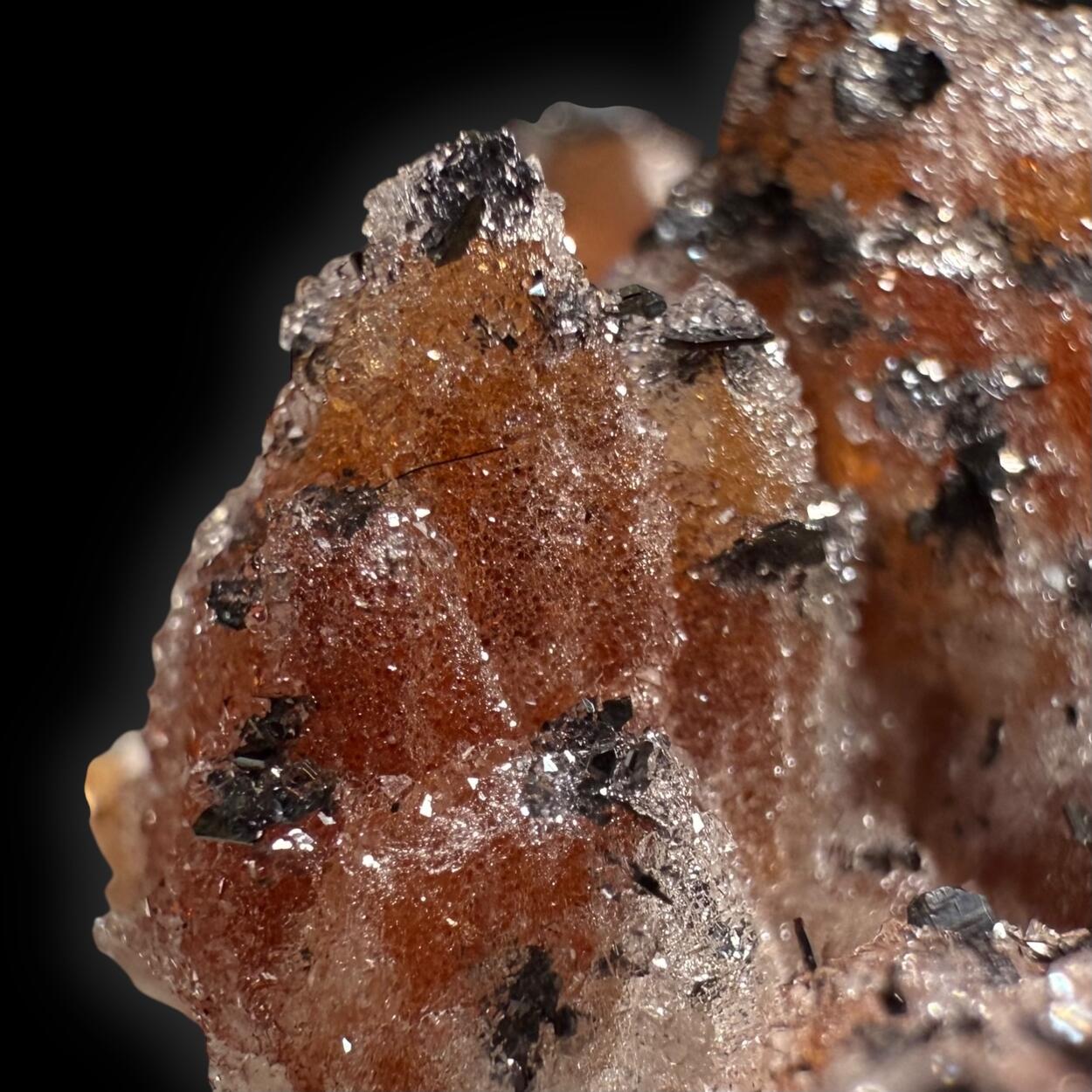 Rhodochrosite Manganite & Quartz