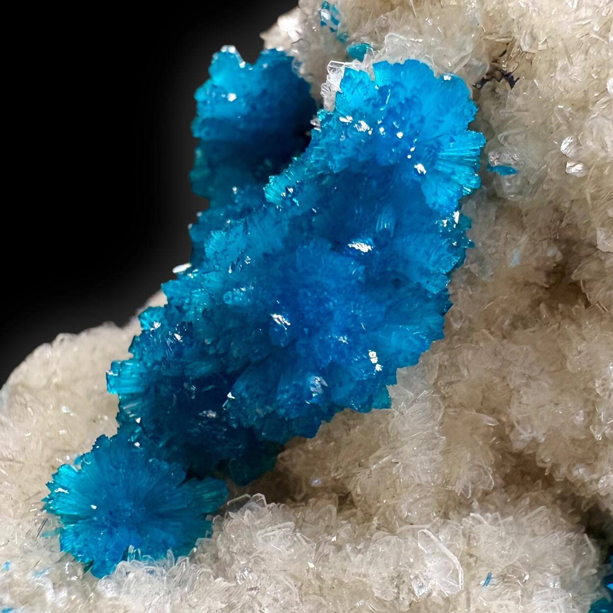 Cavansite