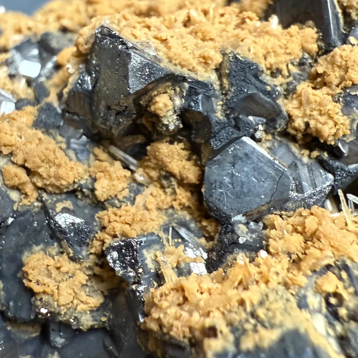 Tetrahedrite & Siderite