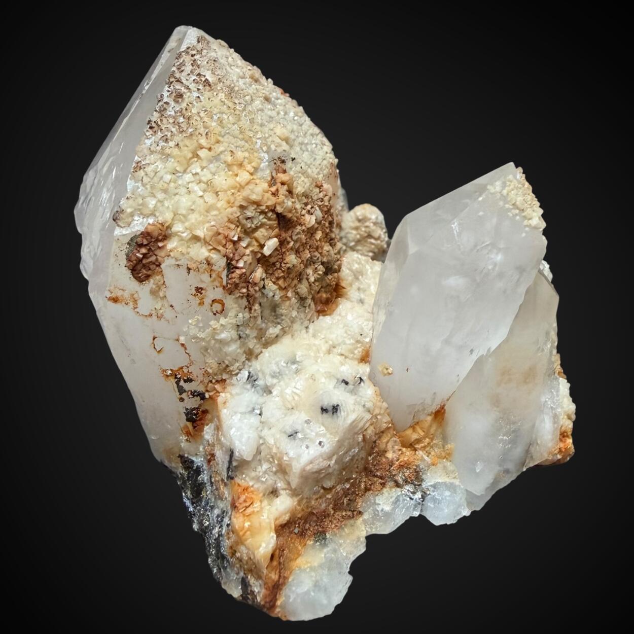 Quartz With Dolomite