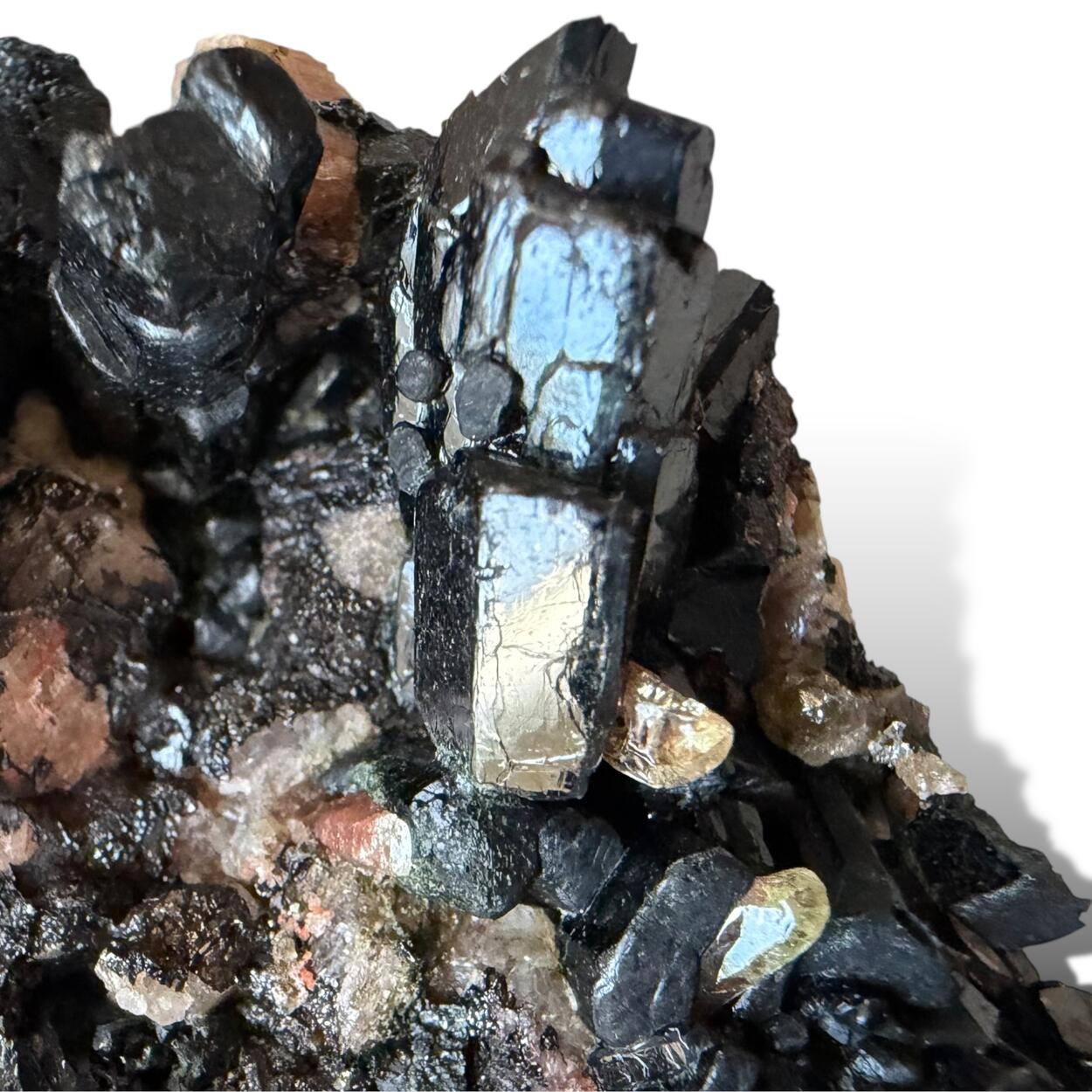 Hedenbergite With Apatite