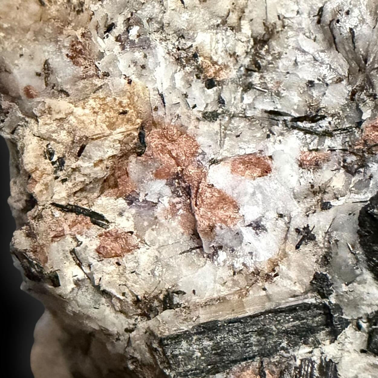 Tundrite-(Ce) & Catapleiite