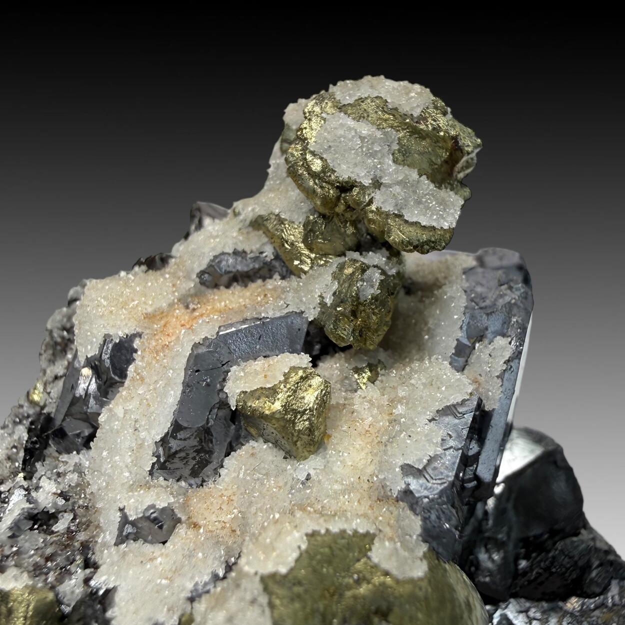Galena Chalcopyrite Quartz & Sphalerite
