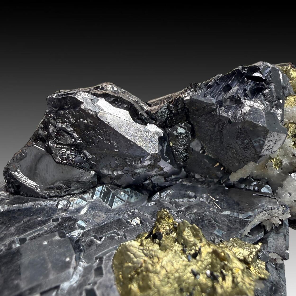 Galena Chalcopyrite Quartz & Sphalerite