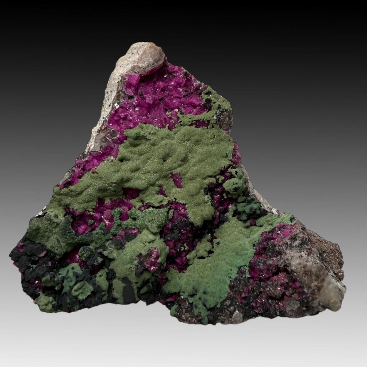 Kolwezite On Cobaltoan Calcite