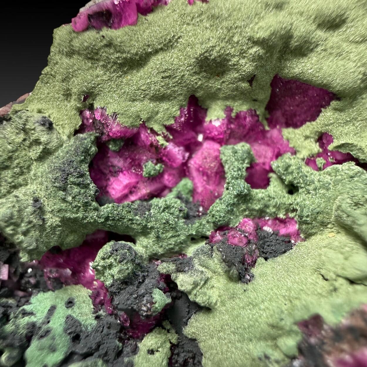 Kolwezite On Cobaltoan Calcite