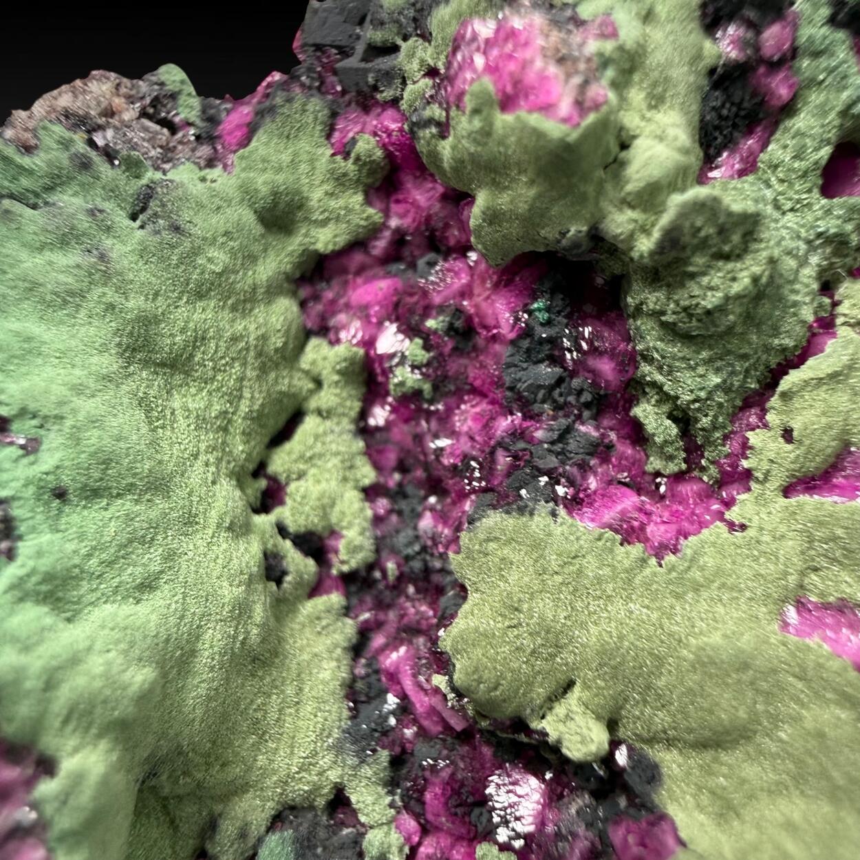 Kolwezite On Cobaltoan Calcite