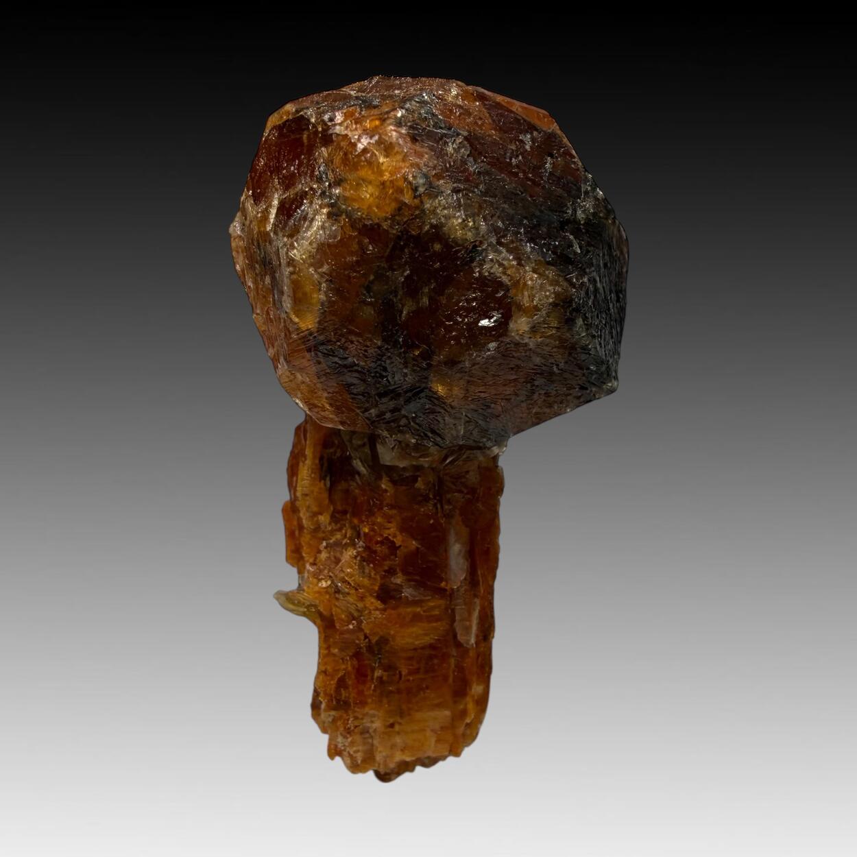 Spessartine On Kyanite