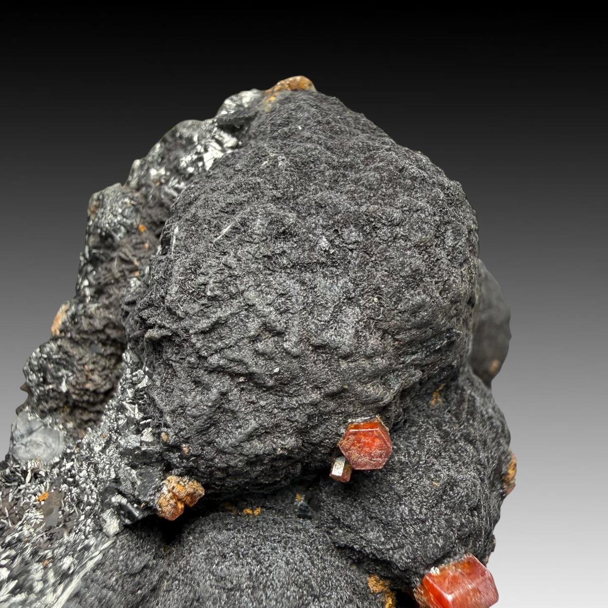 Manganite Psilomelane & Vanadinite