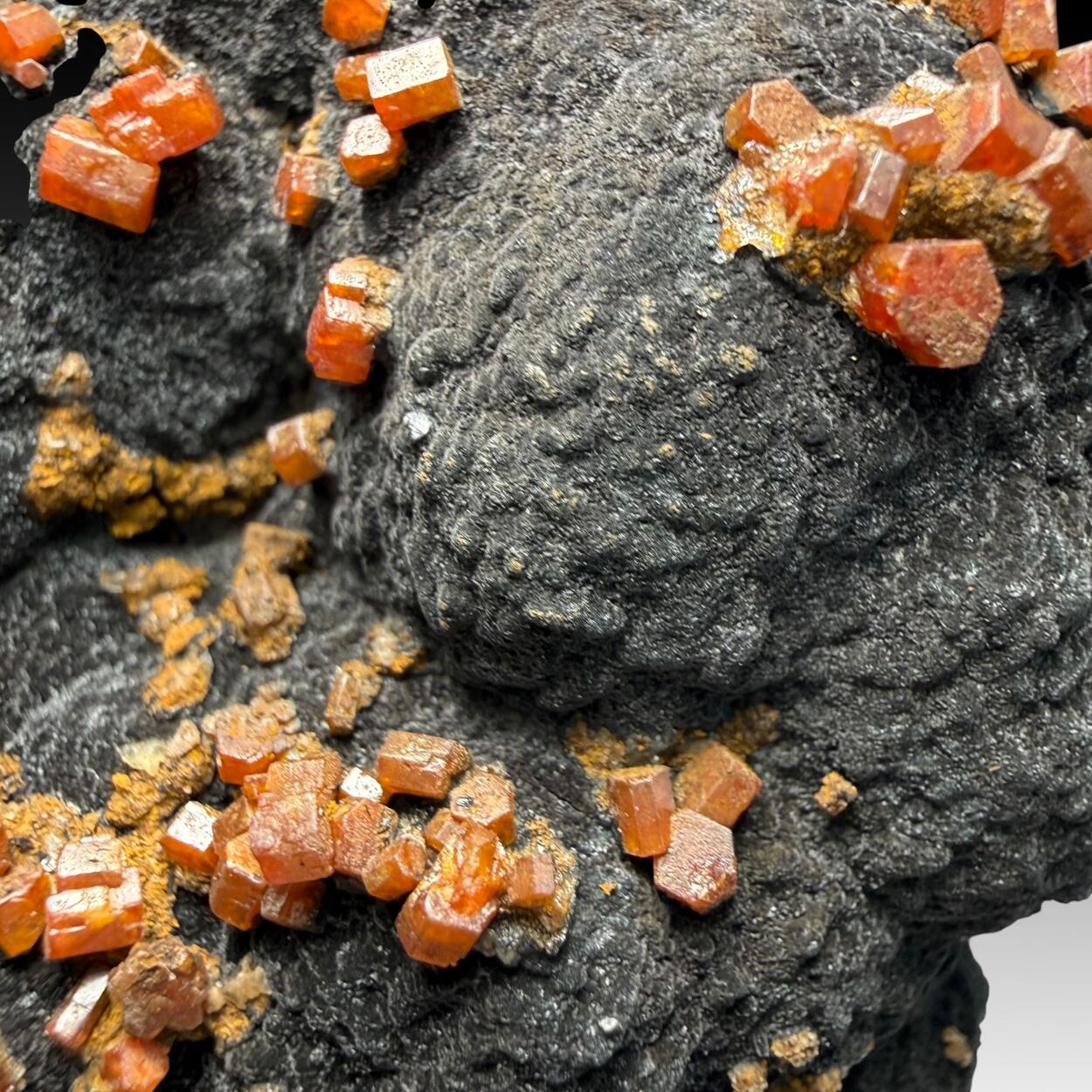 Manganite Psilomelane & Vanadinite