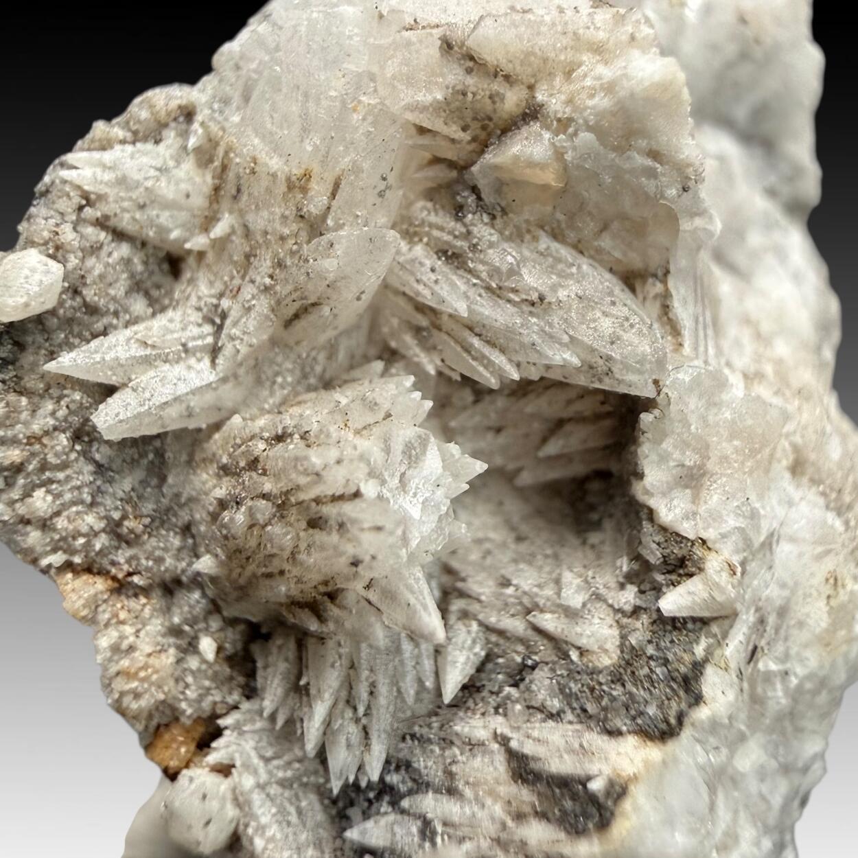 Alstonite