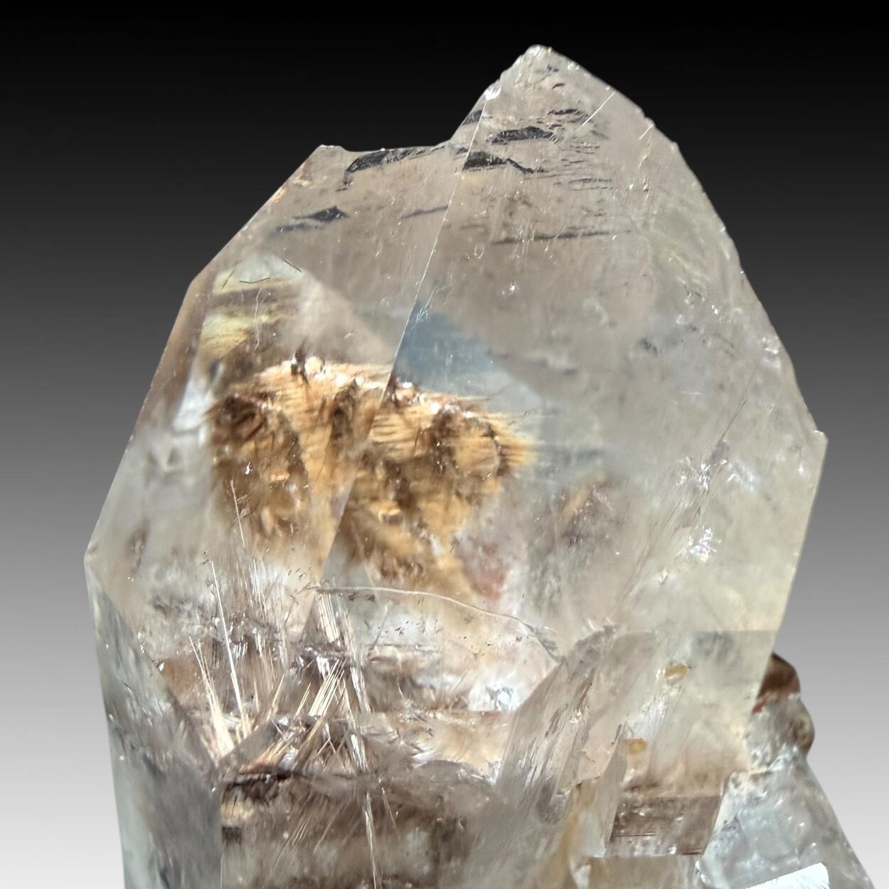Quartz With Brookite & Rutile Inclusions