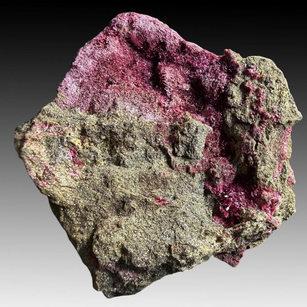 Erythrite