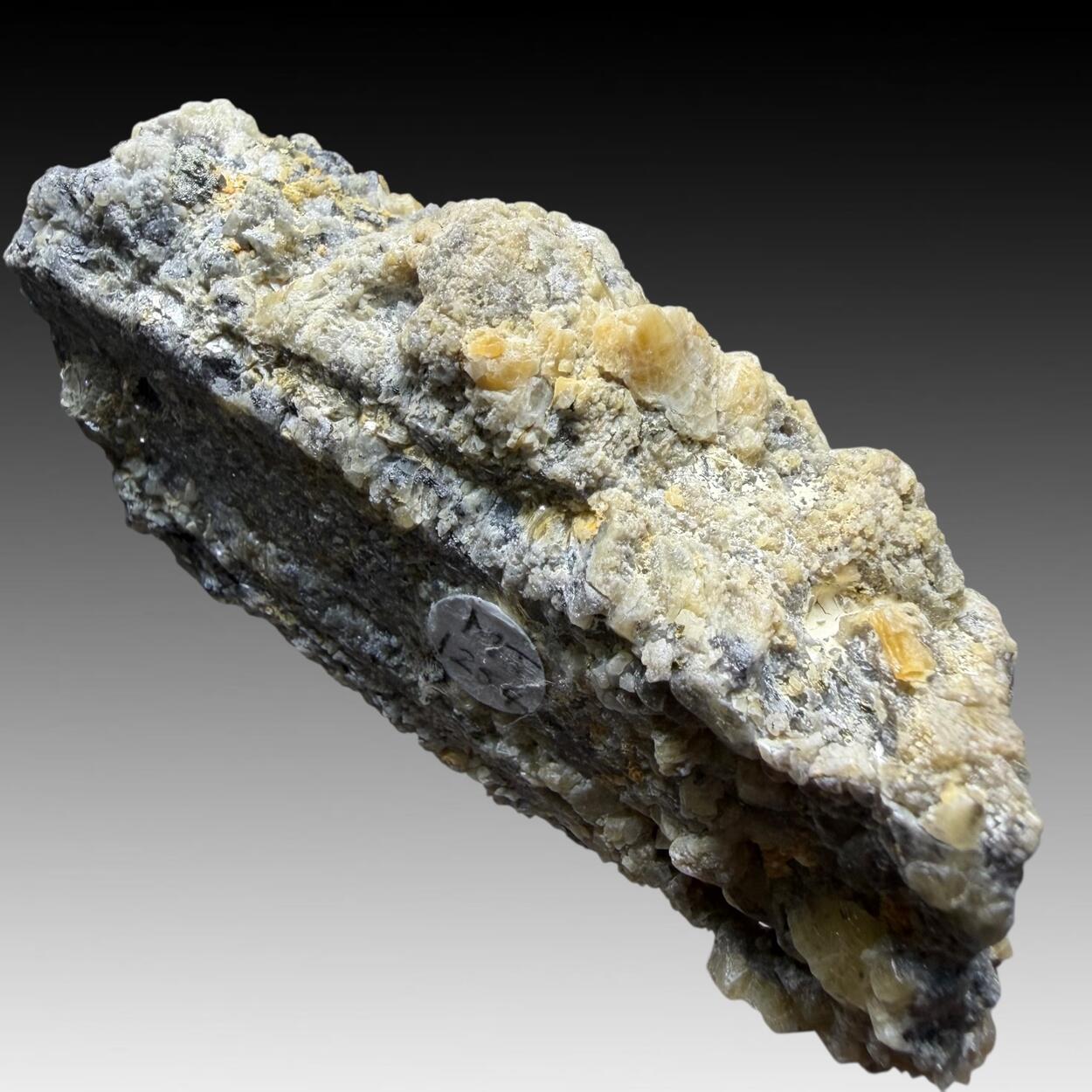 Scheelite On Wolframite