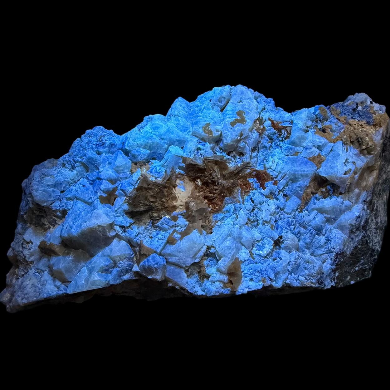 Scheelite On Wolframite