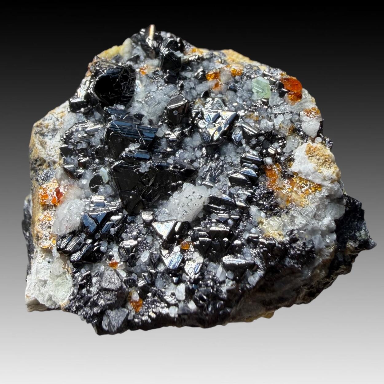 Magnetite With Chondrodite