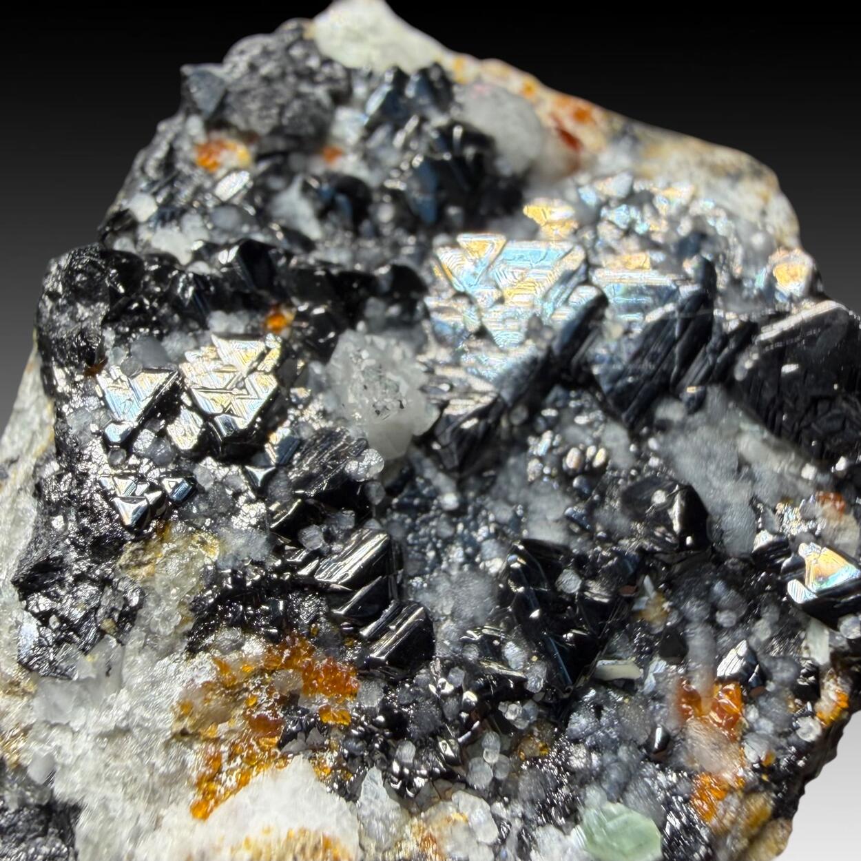 Magnetite With Chondrodite