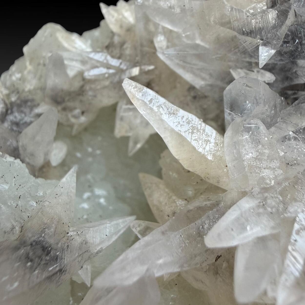 Prehnite Psm Laumontite & Calcite