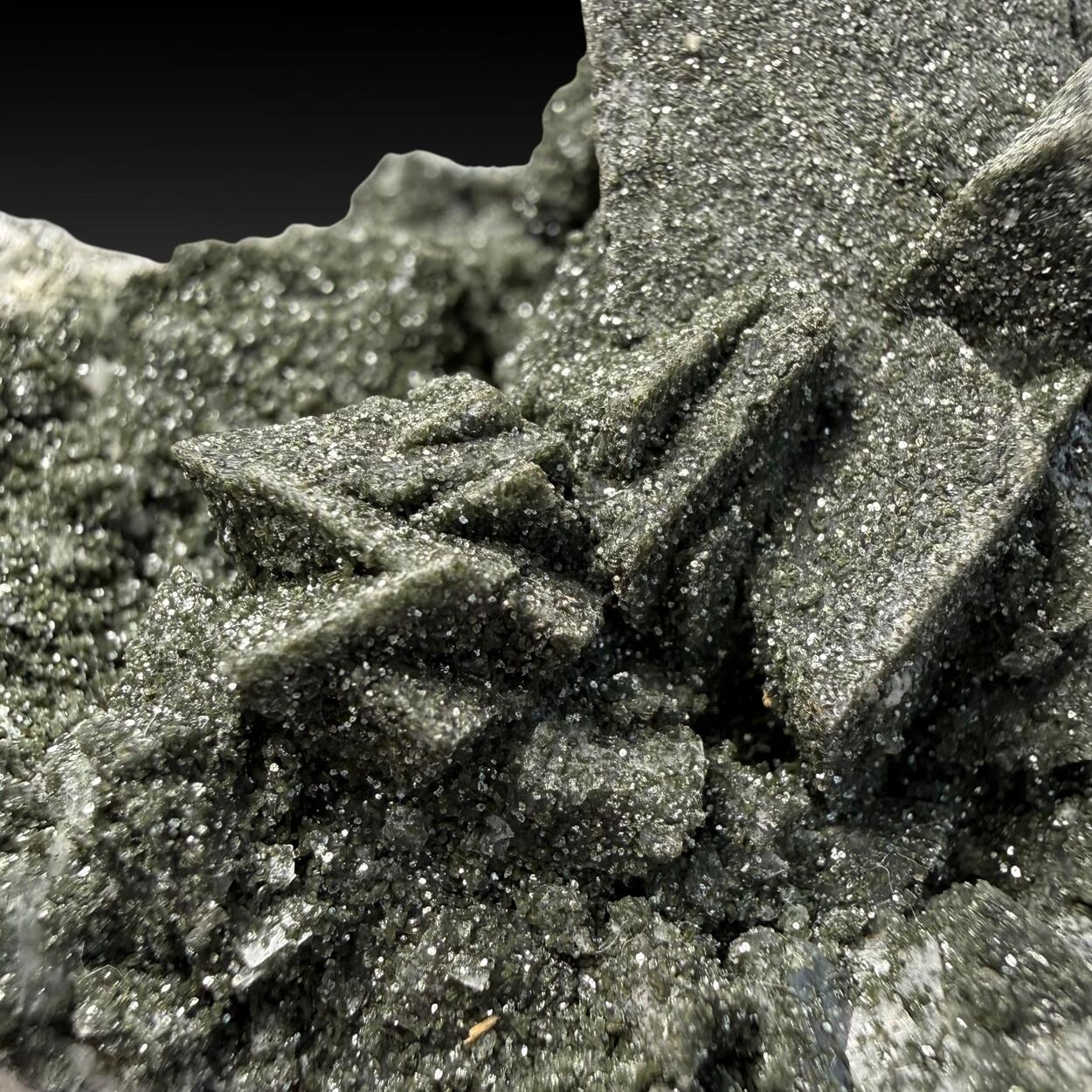 Adularia With Chlorite