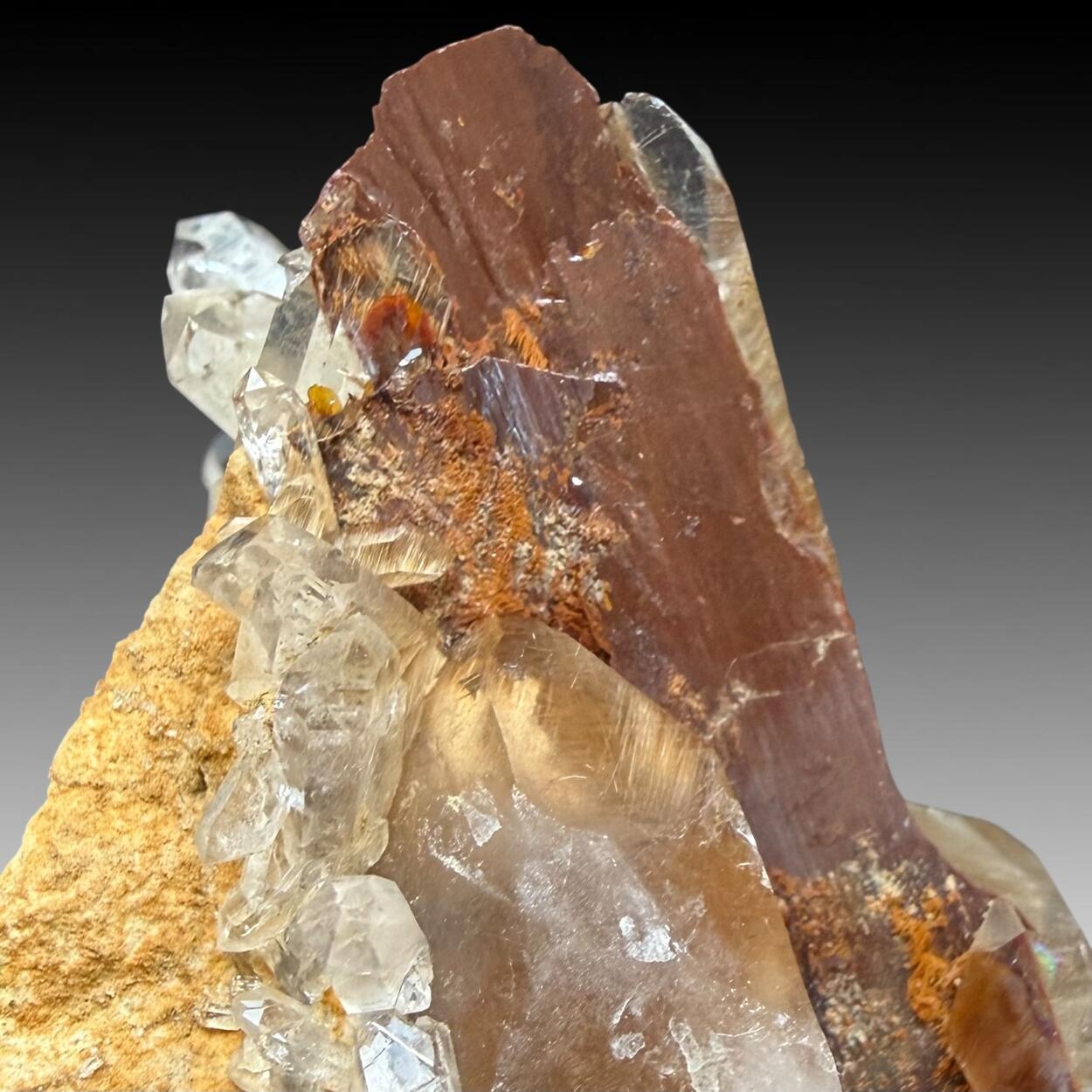 Quartz With Brookite Inclusions