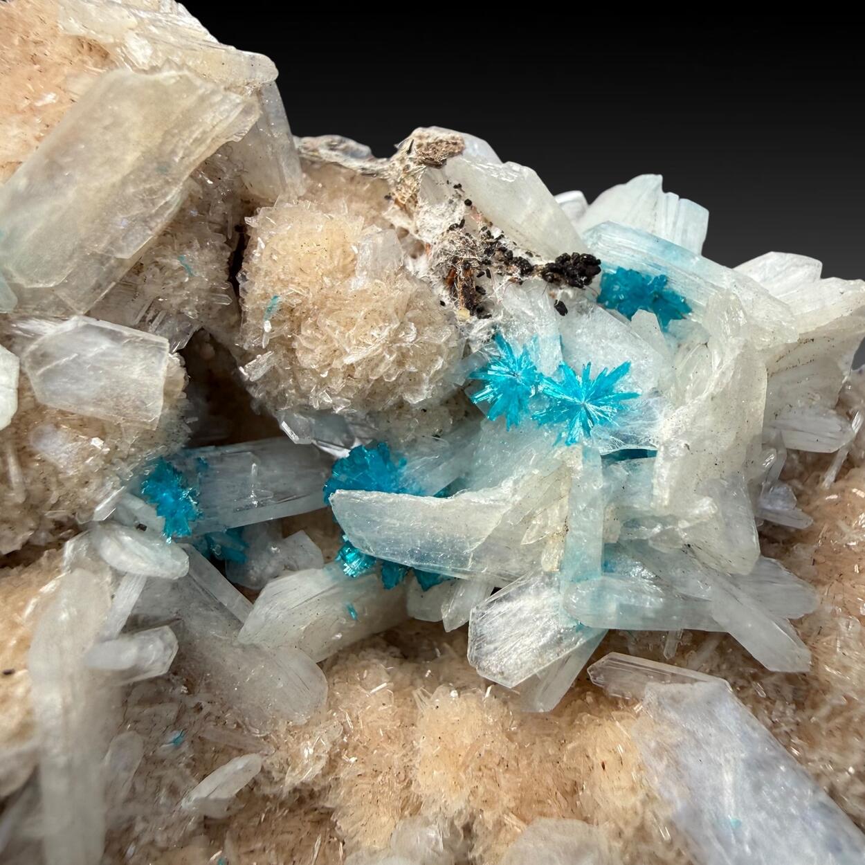 Cavansite & Stilbite