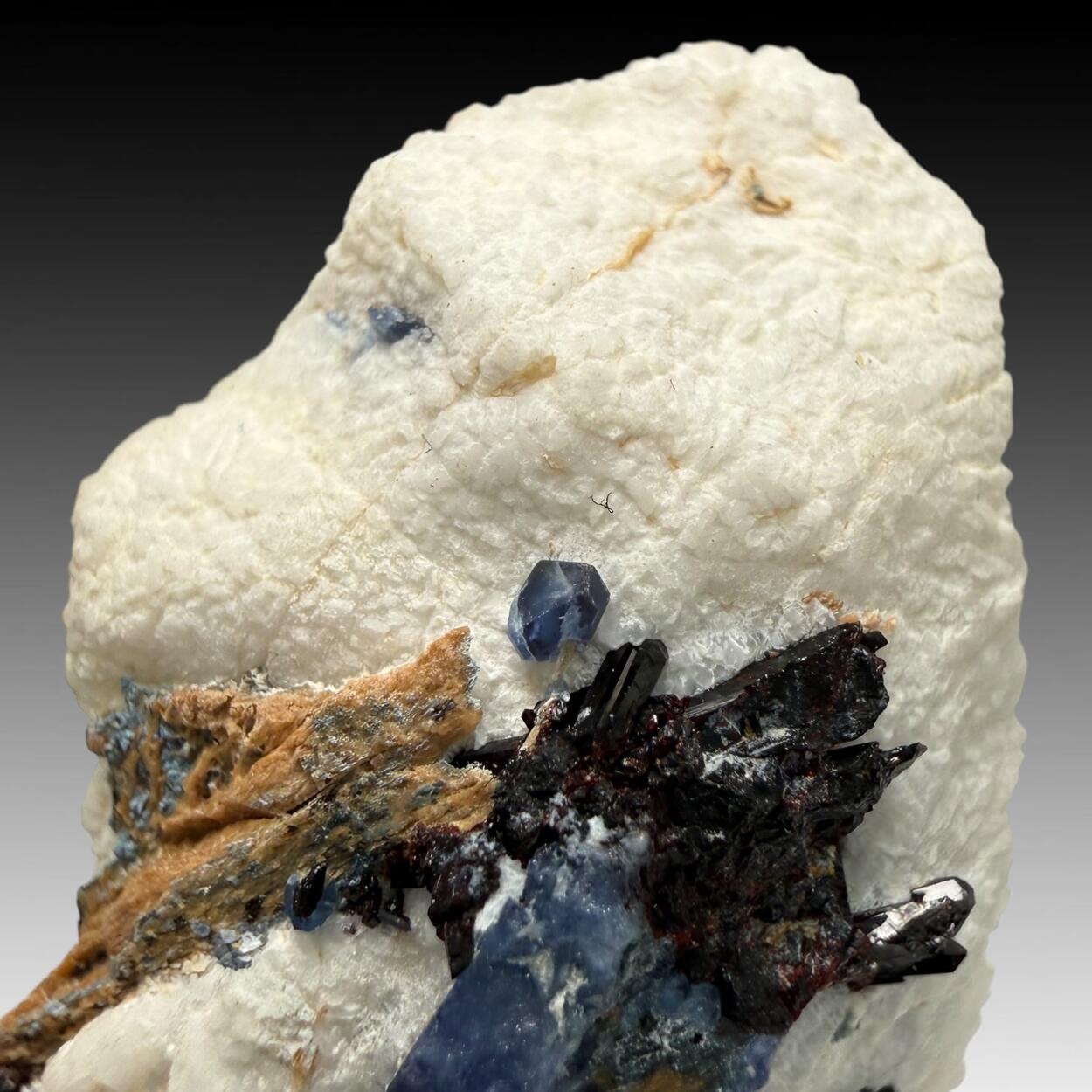 Benitoite