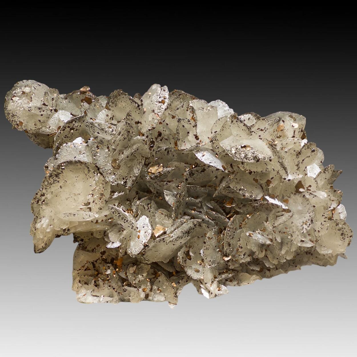 Magnesite With Pyrrhotite & Cubanite